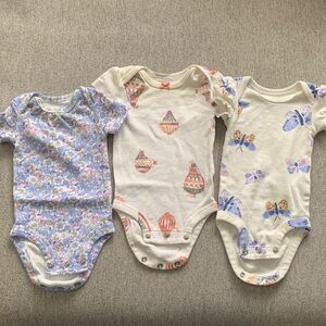 Set of 3 Floral and Balloon Print Newborn Onesies NWOT